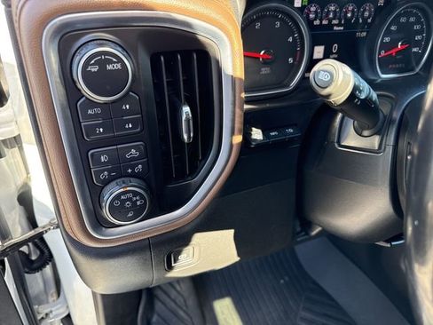 Used 2020 Chevrolet Silverado 3500 High Country w/ Z71 Off-Road Package image 38