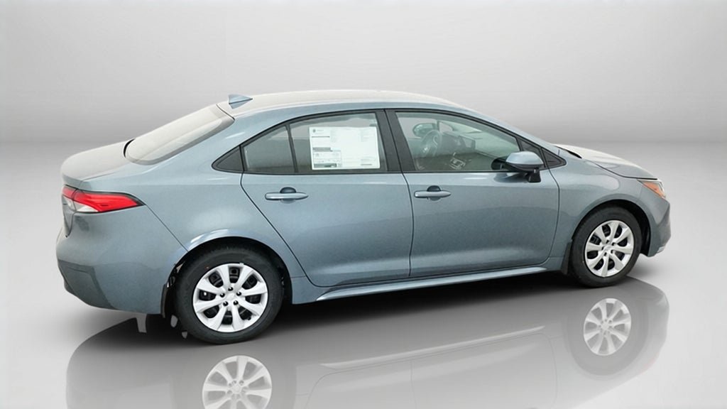 New 2027 Toyota Corolla LE FWD image 10