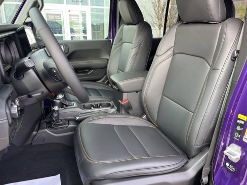 New 2026 Jeep Gladiator Sport image 4