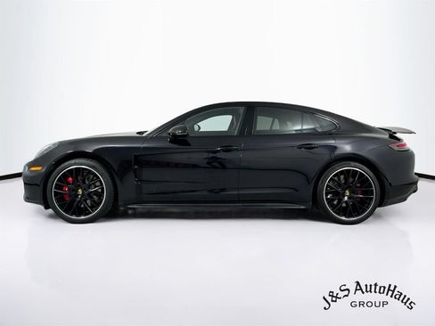Used 2020 Porsche Panamera GTS AWD/4WD image 4