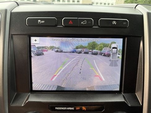 Used 2019 Ford F150 XLT w/ Equipment Group 302A Luxury AWD/4WD image 22