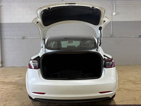 Used 2020 Tesla Model 3 Standard Range Plus image 31