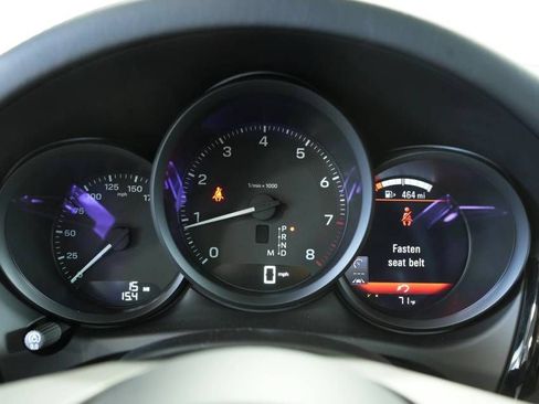 Certified 2026 Porsche Macan AWD/4WD image 14