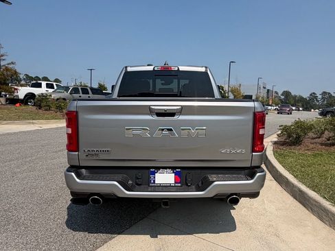 Used 2025 RAM 1500 Laramie w/ Advanced Safety Group II AWD/4WD image 22