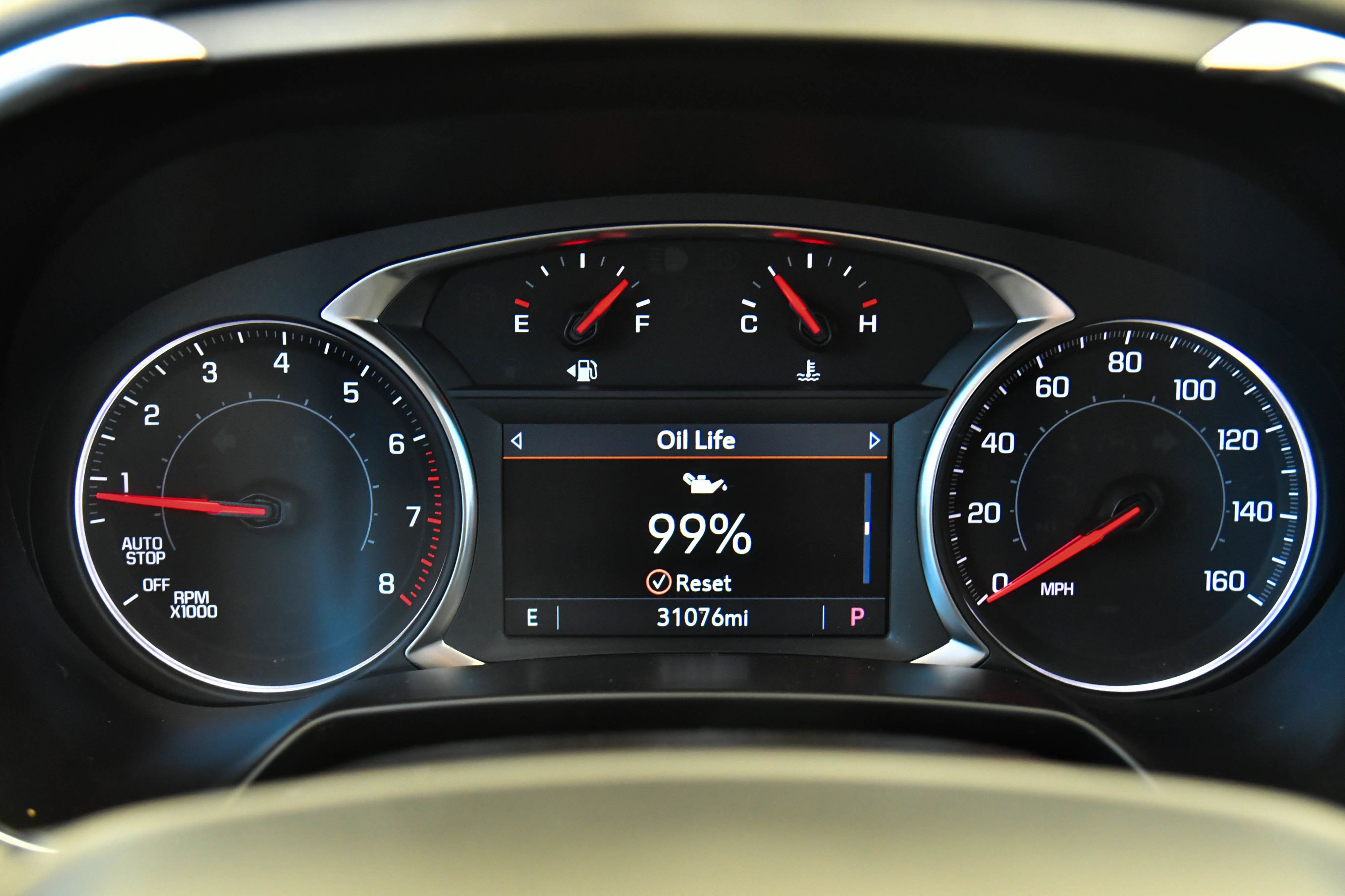 Used 2025 Chevrolet Blazer LT FWD image 28