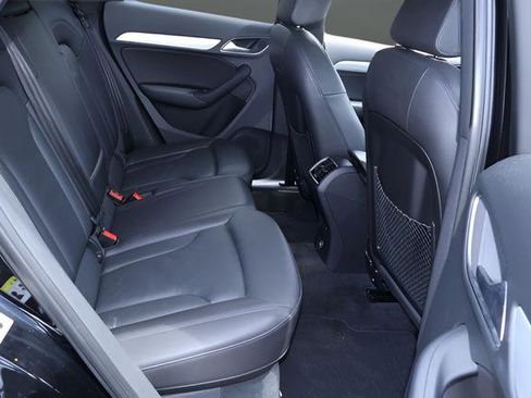 Used 2018 Audi Q3 2.0T Premium w/ Convenience Package FWD image 17