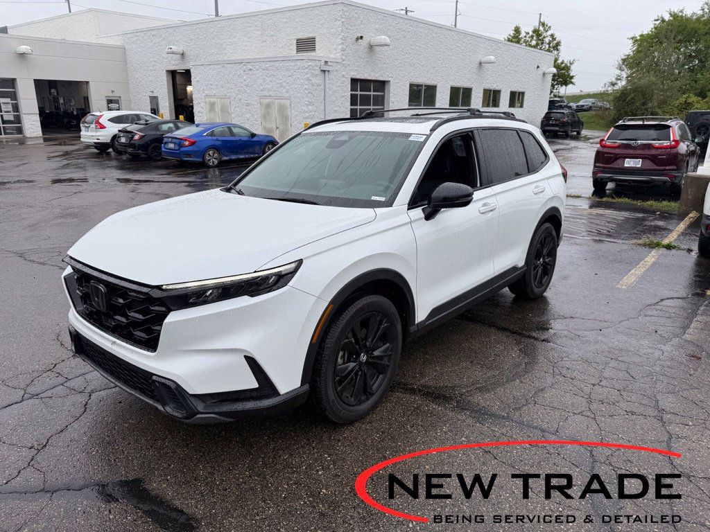 Used 2023 Honda CR-V Sport Touring image 1