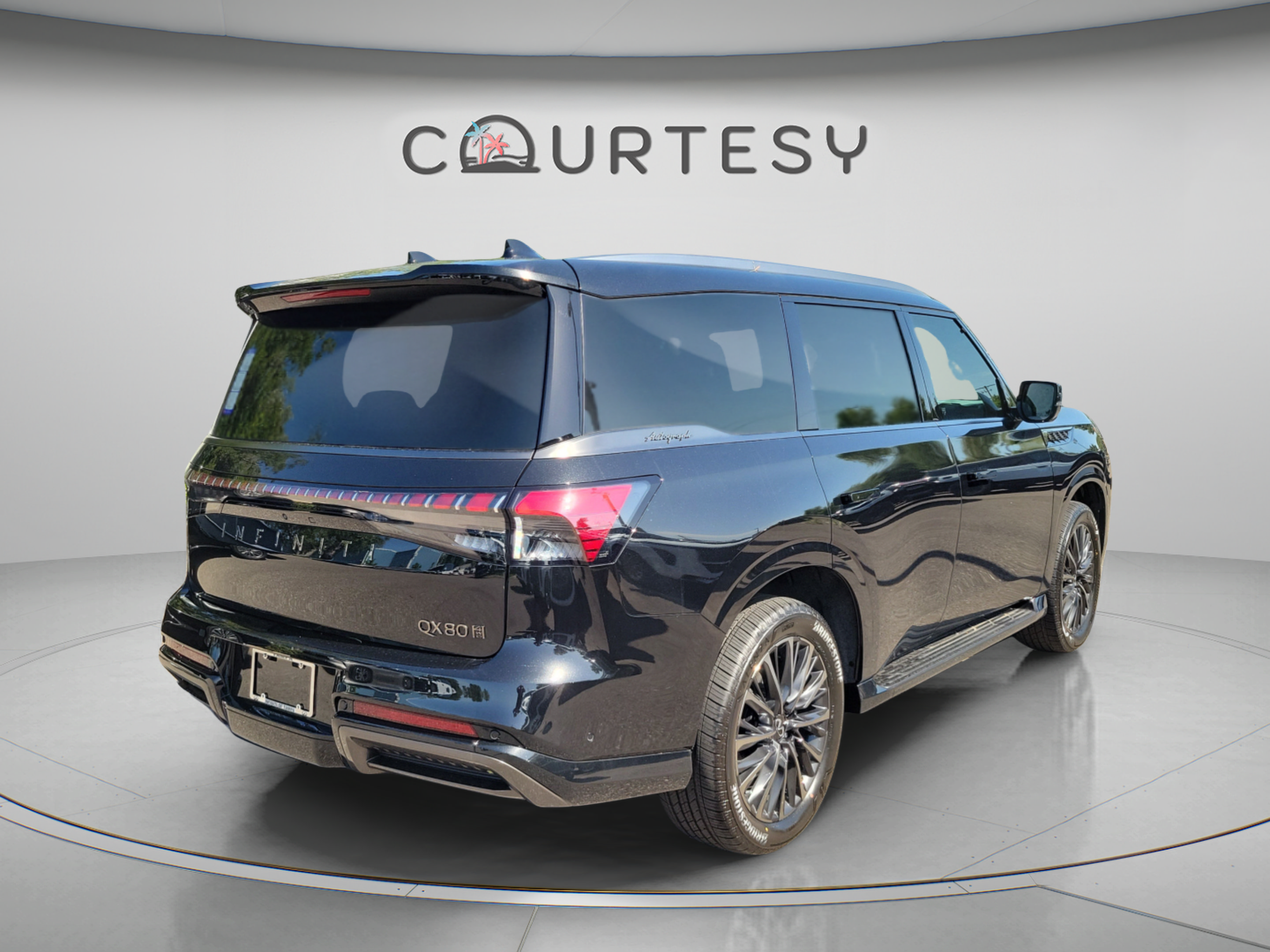 New 2027 INFINITI QX80 Autograph w/ Premium Cargo Package AWD/4WD image 3
