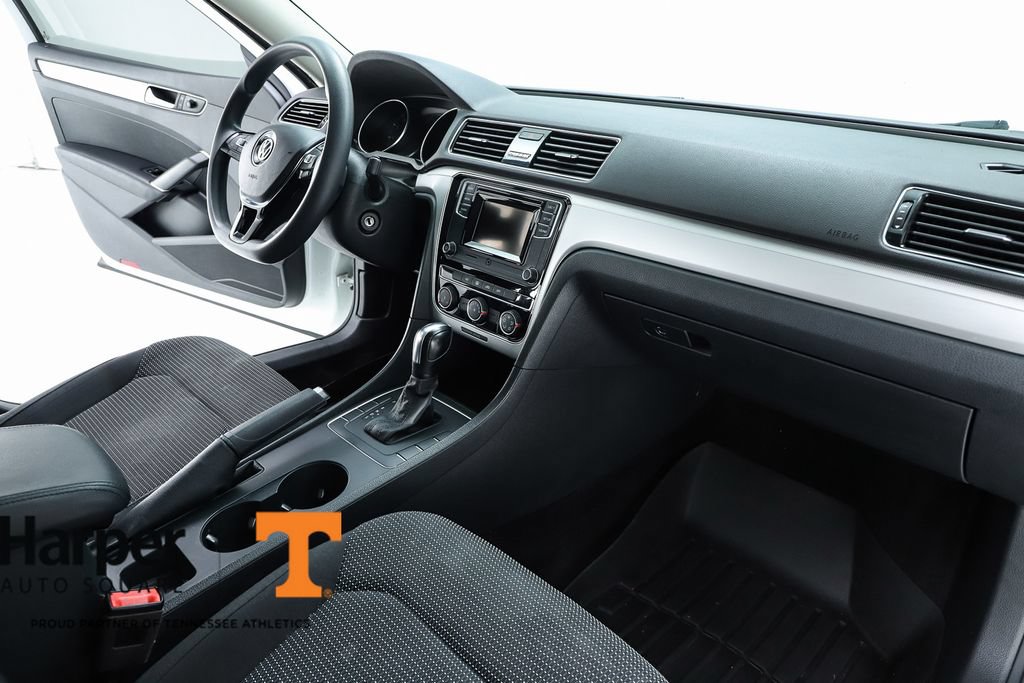 Used 2018 Volkswagen Passat 2.0T S w/ Driver Assistance Package FWD image 68