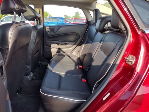Used 2013 Ford Fiesta Titanium FWD image 13
