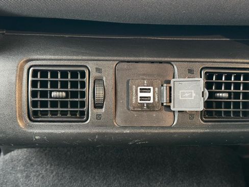 Used 2021 Toyota Tundra SR5 AWD/4WD image 14