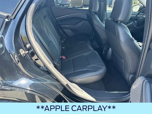 Certified 2025 Ford Mustang Mach-E Premium image 17