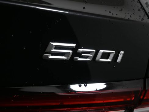 New 2026 BMW 530i xDrive w/ M Sport Package image 39