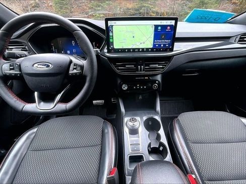 Used 2024 Ford Escape ST-Line w/ Tech Pack #1 image 7