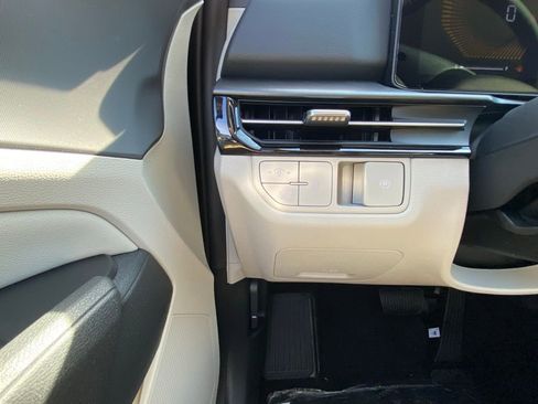 New 2026 Kia Sportage EX AWD/4WD image 12