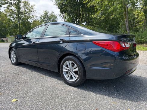 Used 2011 Hyundai Sonata GLS w/ Popular Equipment Pkg 2 FWD image 16