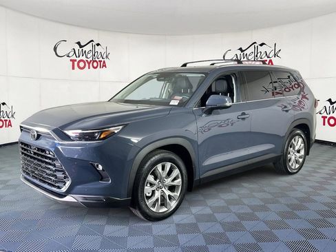 Used 2026 Toyota Grand Highlander FWD image 4