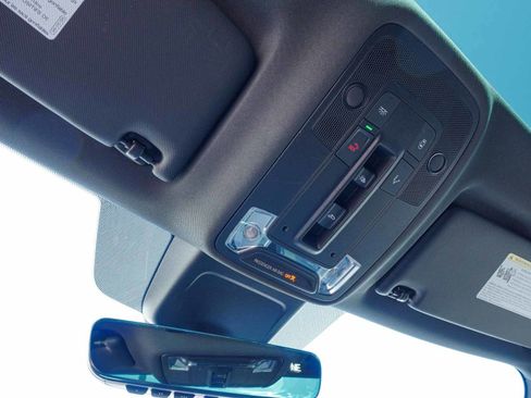 Used 2024 Audi Q3 2.0T Premium Plus image 43