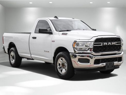 Used 2020 RAM 2500 Tradesman RWD image 5