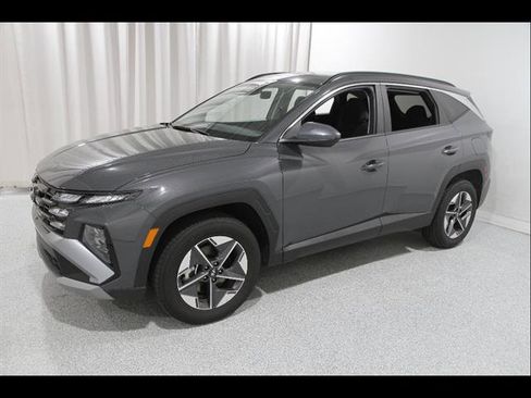 Used 2026 Hyundai Tucson SEL AWD/4WD image 3