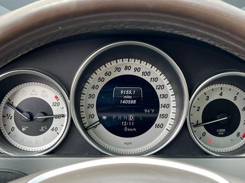 Used 2013 Mercedes-Benz C 250 Sedan image 8