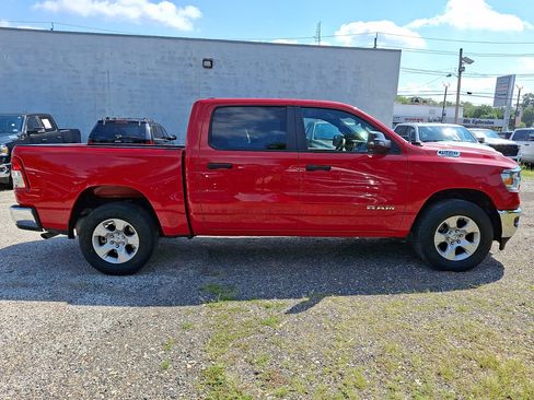 Used 2024 RAM 1500 Big Horn AWD/4WD image 6