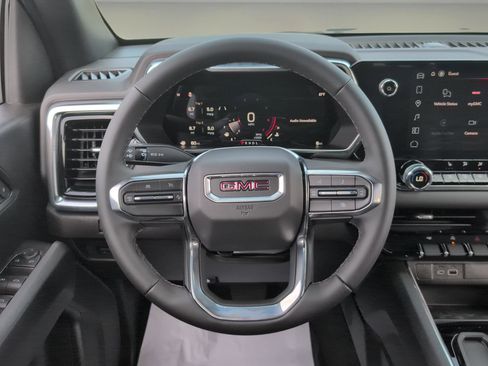 New 2026 GMC Canyon Elevation w/ Convenience Package RWD image 14