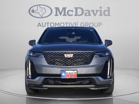 Used 2022 Cadillac XT6 Premium Luxury FWD image 8