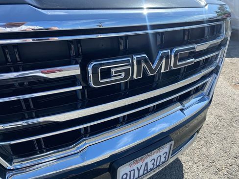 Used 2023 GMC Yukon SLT RWD image 17