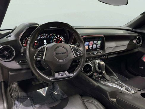 Used 2017 Chevrolet Camaro SS image 41