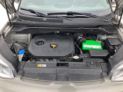 Used 2015 Kia Soul + image 22