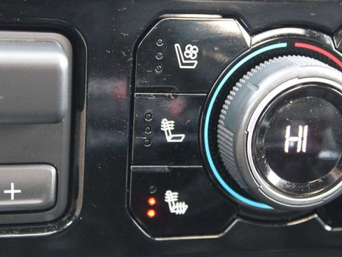 Certified 2024 Chevrolet Silverado 1500 High Country w/ Technology Package image 24