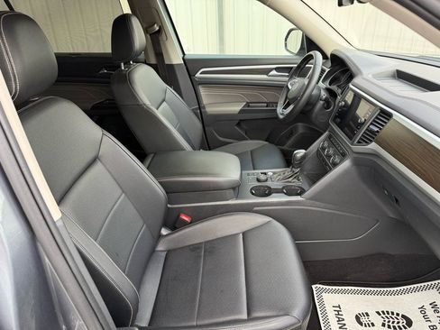 Used 2021 Volkswagen Atlas SE AWD/4WD image 32