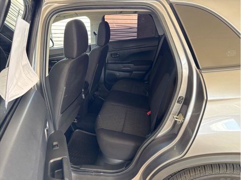 Used 2023 Mitsubishi Outlander Sport ES image 11