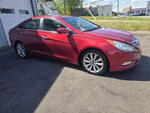 Used 2011 Hyundai Sonata SE FWD image 5