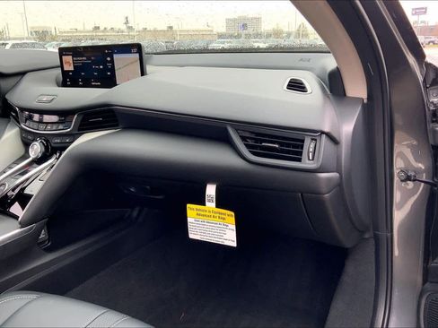 Certified 2025 Acura TLX w/ Technology Package image 16