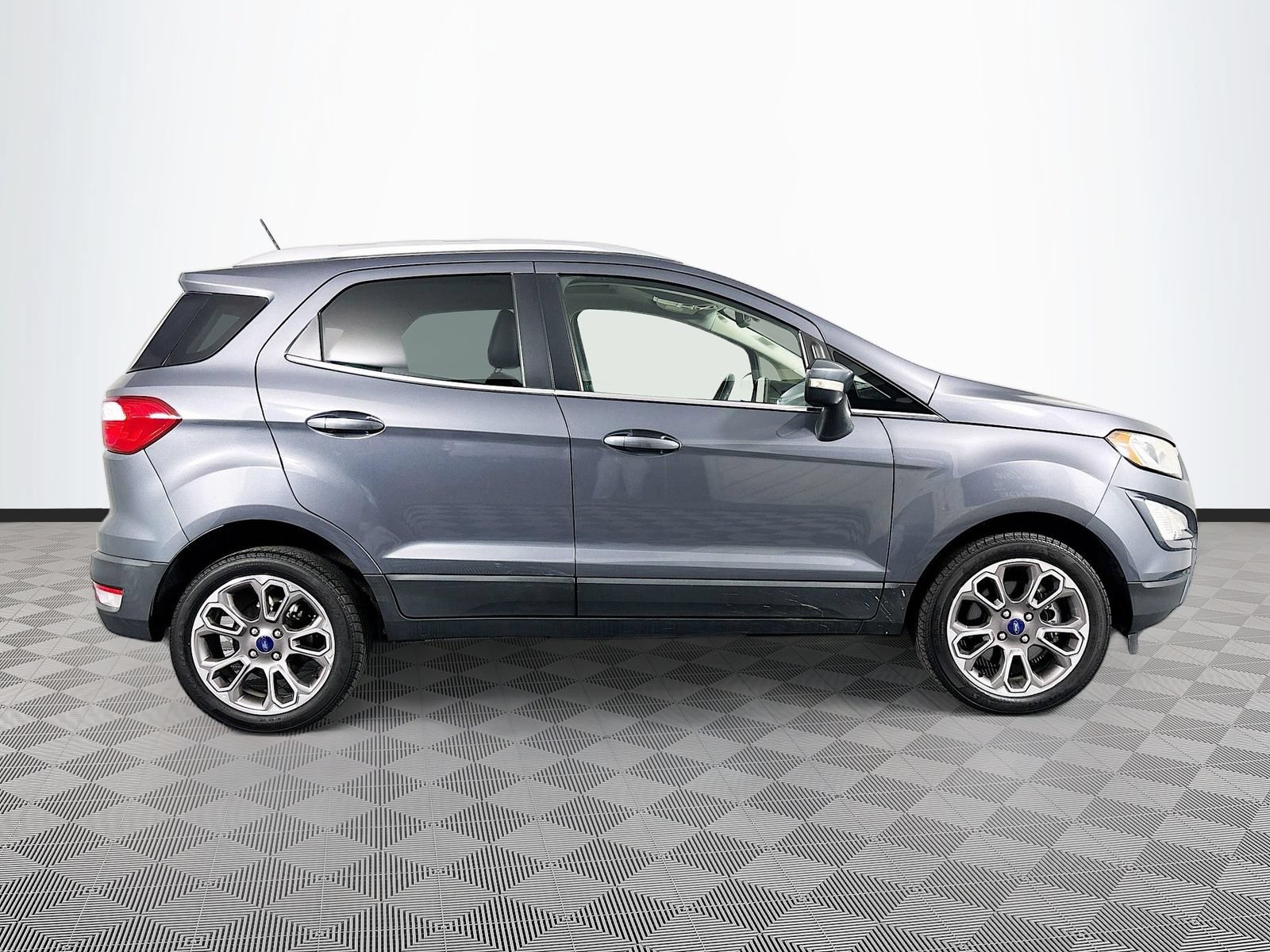 Used 2019 Ford EcoSport Titanium FWD image 8