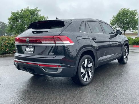 Used 2024 Volkswagen Atlas Cross Sport SE AWD/4WD image 8