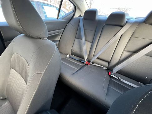 Used 2025 Nissan Altima 2.5 SV image 34