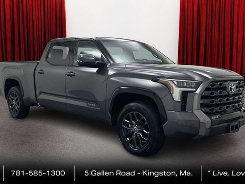 Used 2023 Toyota Tundra Platinum AWD/4WD image 3