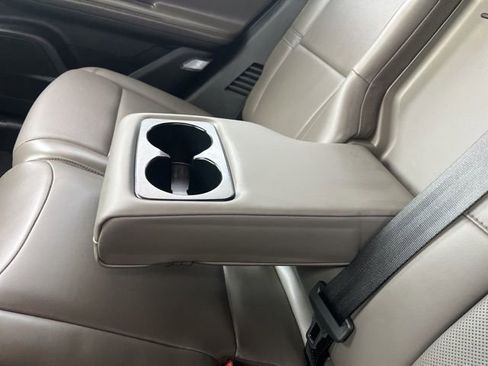 Used 2025 Lincoln Corsair Grand Touring w/ Equipment Group 301A image 14