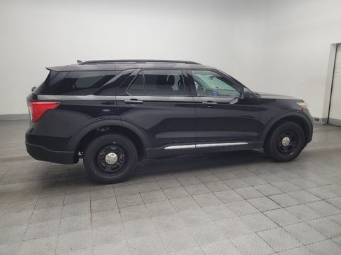 Used 2023 Ford Explorer XLT w/ Equipment Group 202A AWD/4WD image 10