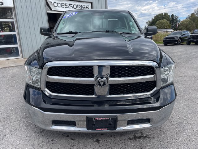 Used 2016 RAM 1500 Classic SLT AWD/4WD image 2