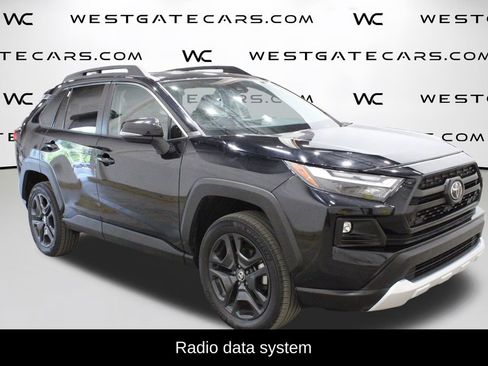 Used 2022 Toyota RAV4 Adventure image 2