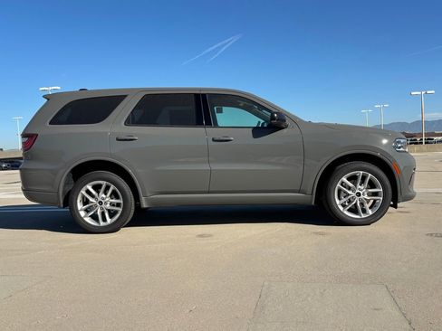 New 2026 Dodge Durango GT image 2