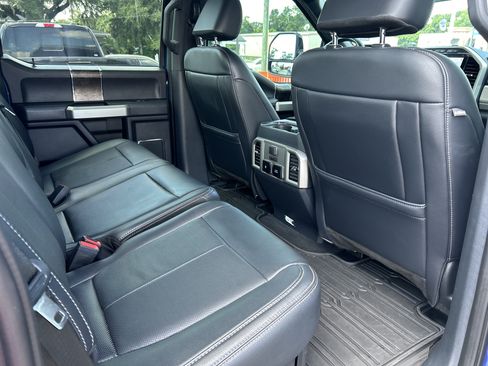Certified 2022 Ford F250 Lariat w/ Tremor Off-Road Package AWD/4WD image 19
