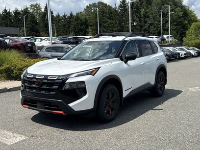 New 2025 Nissan Rogue SV