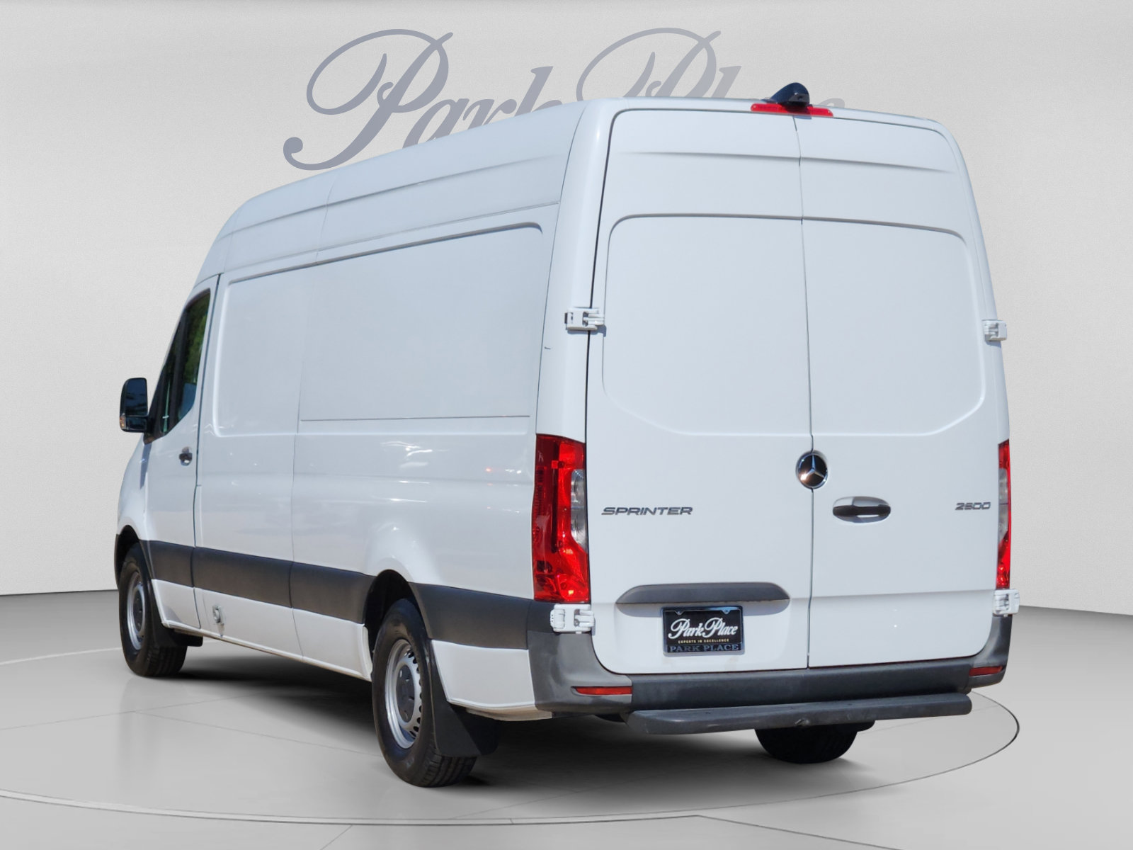 Used 2022 Mercedes-Benz Sprinter 2500 image 3