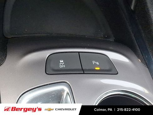 Used 2024 Chevrolet Malibu LT image 25