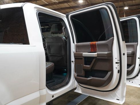 Used 2017 Ford F250 King Ranch w/ King Ranch Ultimate Package image 44